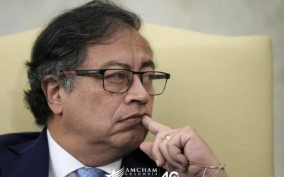 Gremios colombianos piden mesura tras mensaje de Petro sobre posible “golpe de Estado”