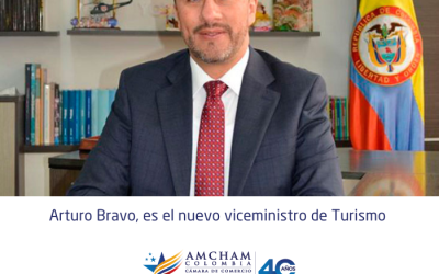 El ministro de Comercio posesionó a Arturo Bravo como viceministro de turismo